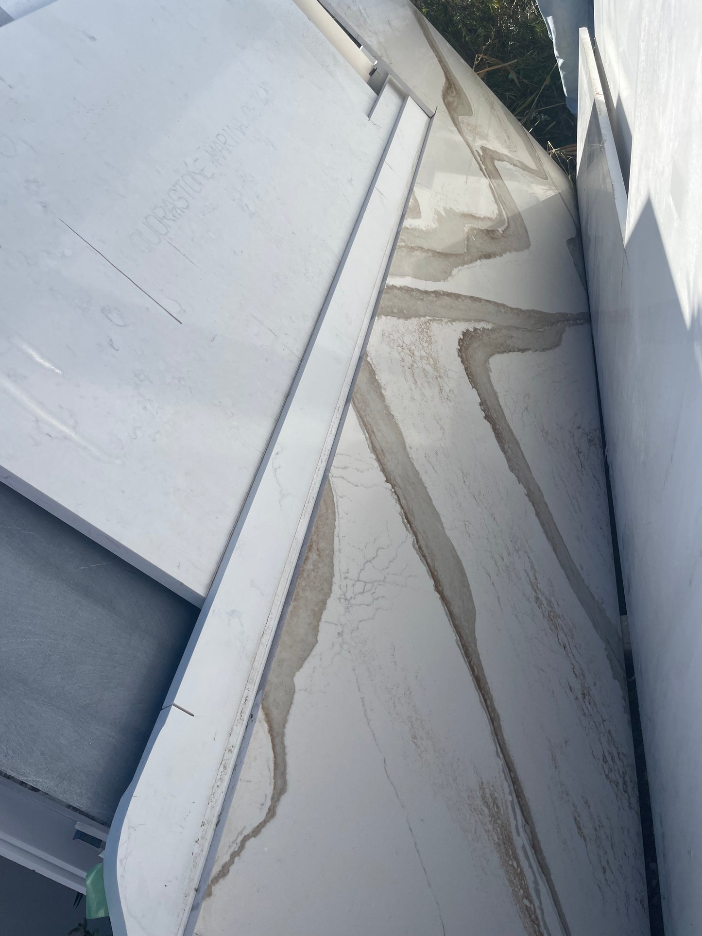 Cambria Britannica Warm 2cm